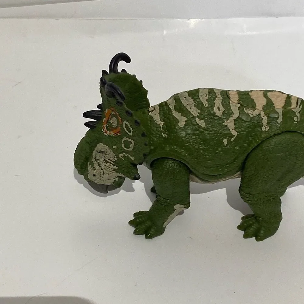 Mattel Green 2018 Jurassic World Fallen Kingdom Roarivores Sinoceratops Dinosaur
